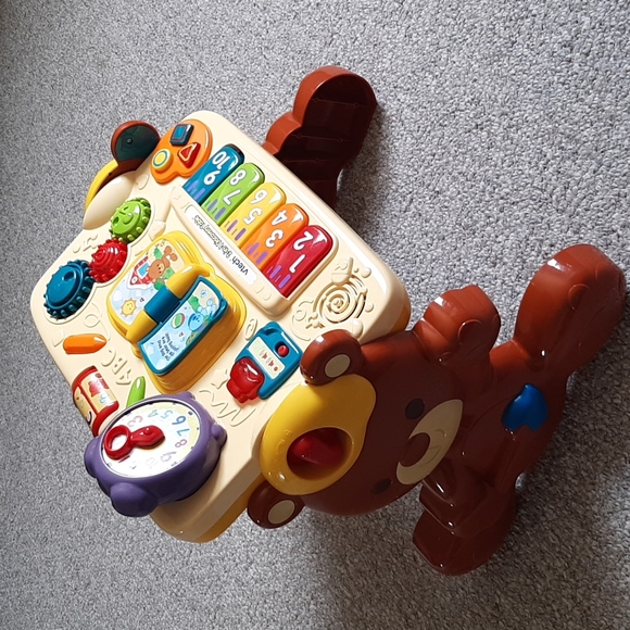 Vtech 2-in-1 Dicovery Table. - Picture 2 of 10